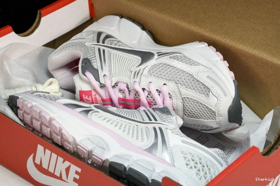 5 520 Nike White Pack FN3695-001 Vomero Zoom Pink 0912